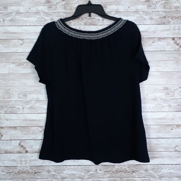 Isaac Mizrahi Womens Cap Sleeve Top 3X Embroidered Neckline Stretch NWOT 156A - Picture 2 of 4